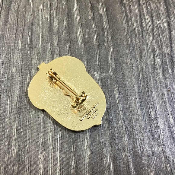 HALLMARK Gold Acorn Cloisonne Pin Fall - Picture 5 of 6